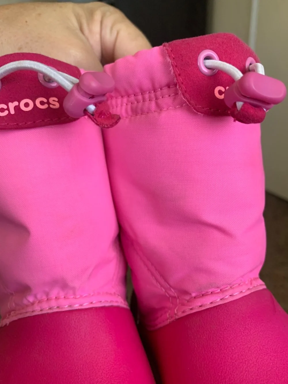 Crocs Two tone Pink Snow Boots Girls Sz.9 Play Fall Winter Shoes Outwear